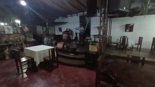 WhatsApp Video 2025-12-09 at 21.22.08